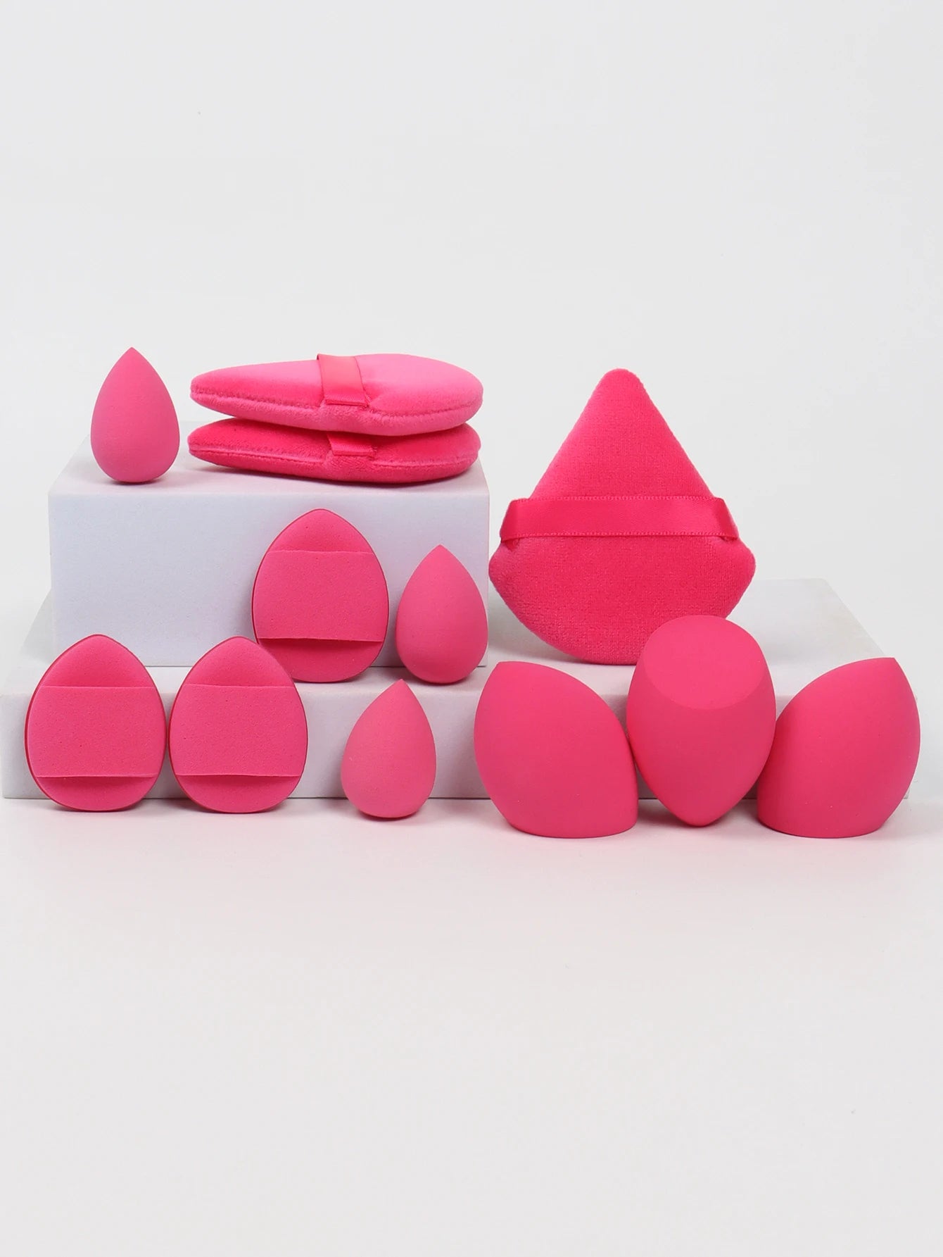 Jura (12-Piece All-Purpose Makeup Sponge Set, Made of 3 Loose Powder Puffs, 3 Mini Air Cushion Puffs, 3 Beauty Eggs and 3 Mini Beauty)