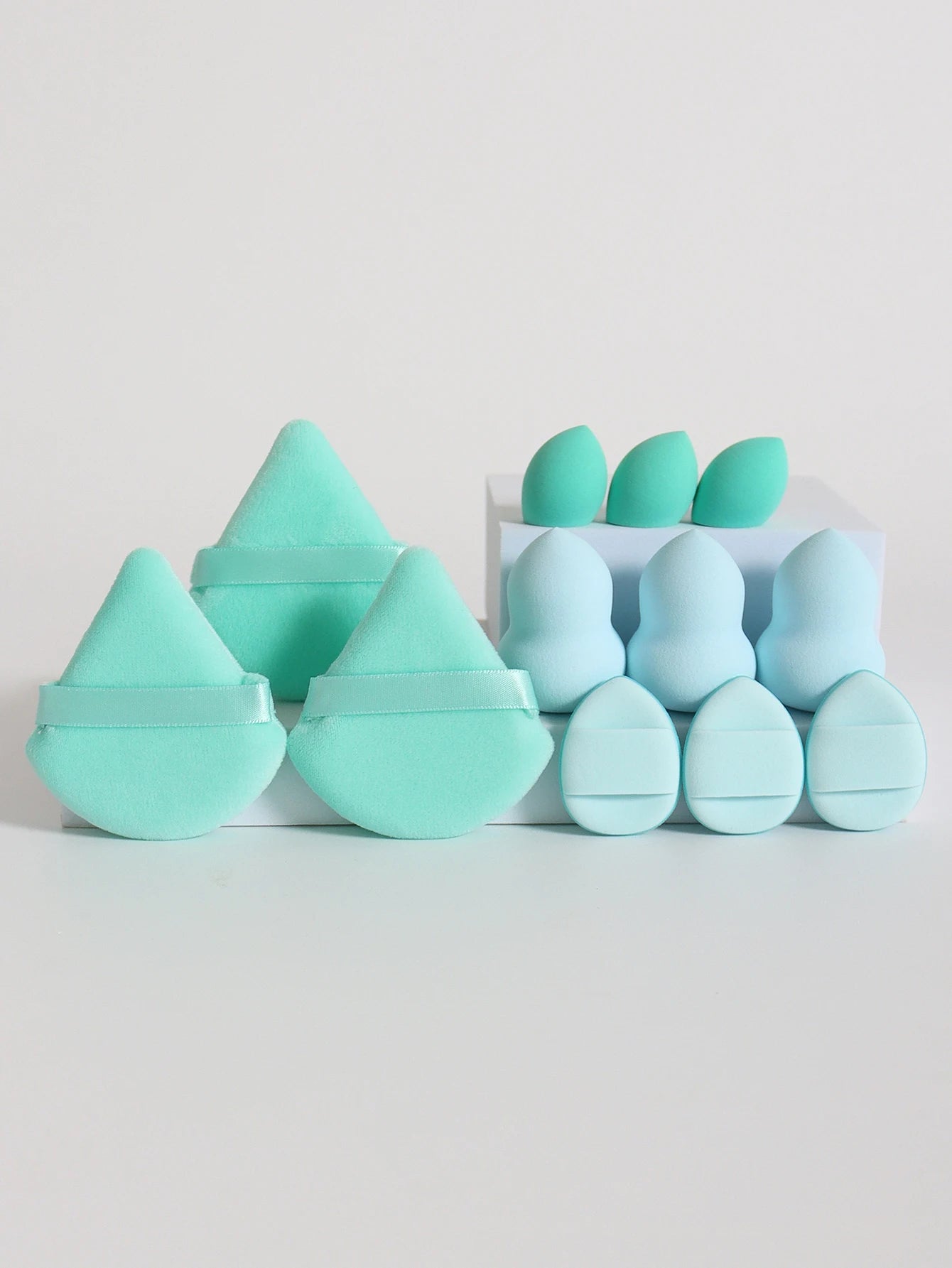 Jura (12-Piece All-Purpose Makeup Sponge Set, Made of 3 Loose Powder Puffs, 3 Mini Air Cushion Puffs, 3 Beauty Eggs and 3 Mini Beauty)