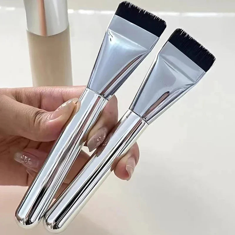 Touched ( New Foundation Brush Korean Makeup )