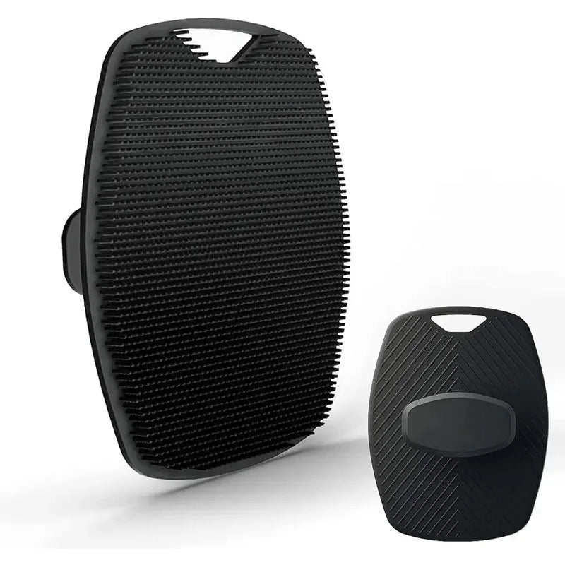 Brush to clean the body