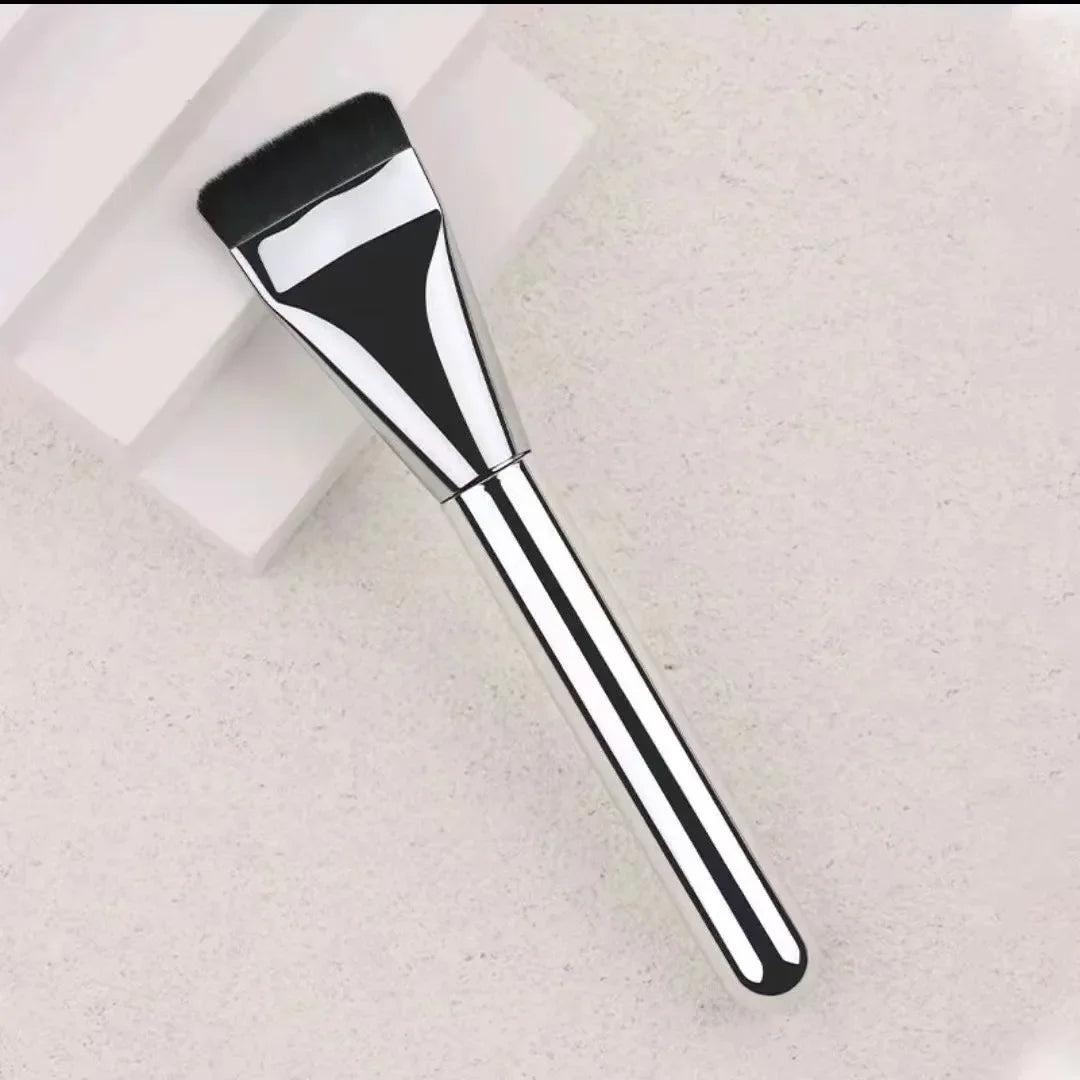Touched ( New Foundation Brush Korean Makeup )