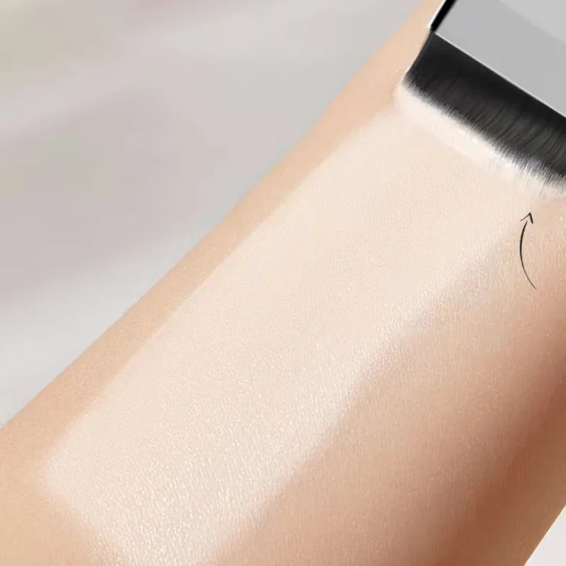 Touched ( New Foundation Brush Korean Makeup )