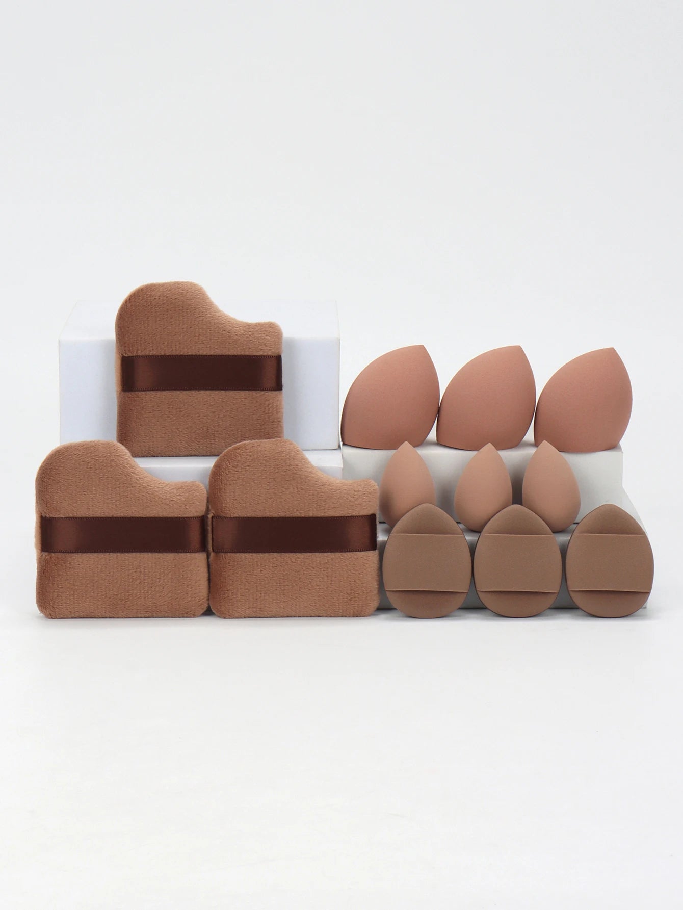 Jura (12-Piece All-Purpose Makeup Sponge Set, Made of 3 Loose Powder Puffs, 3 Mini Air Cushion Puffs, 3 Beauty Eggs and 3 Mini Beauty)