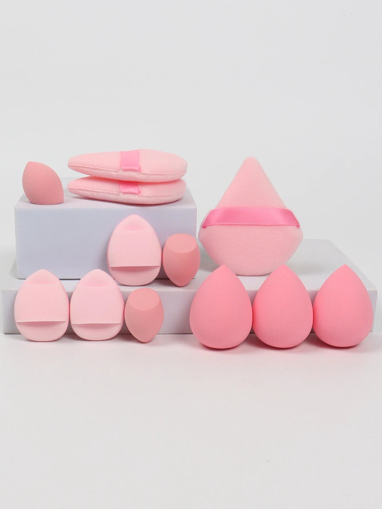 Jura (12-Piece All-Purpose Makeup Sponge Set, Made of 3 Loose Powder Puffs, 3 Mini Air Cushion Puffs, 3 Beauty Eggs and 3 Mini Beauty)